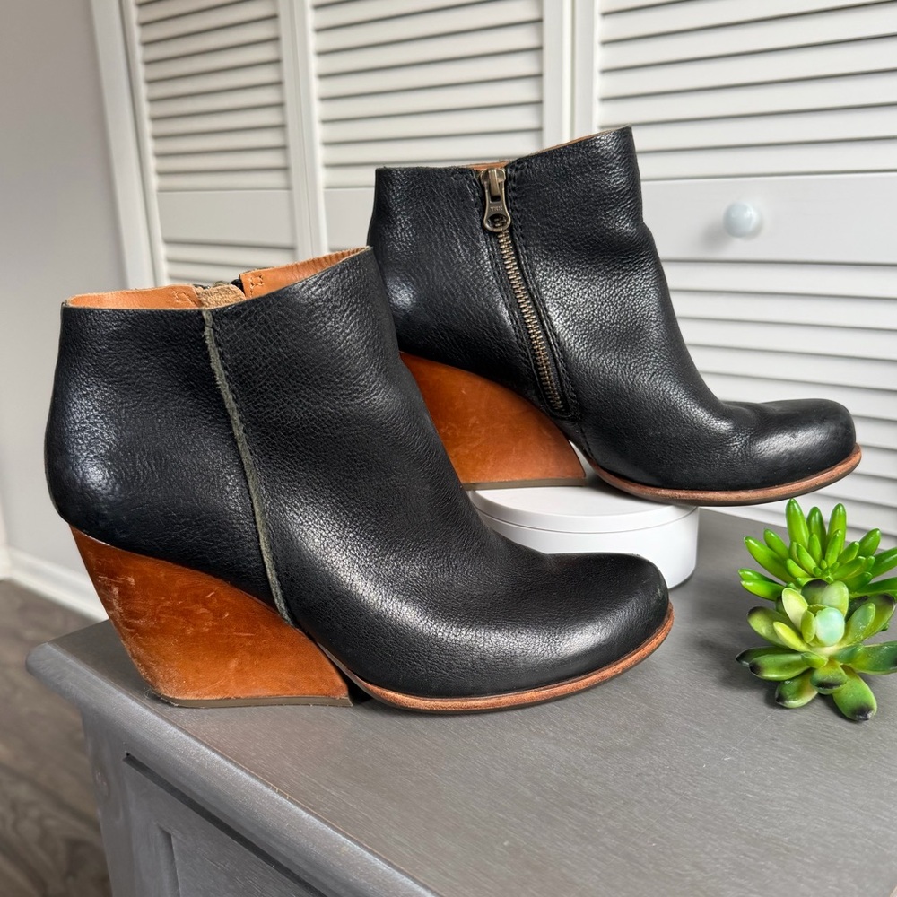 Kork-Ease Natalya ankle booties women's black leather wedge heel ankle boots